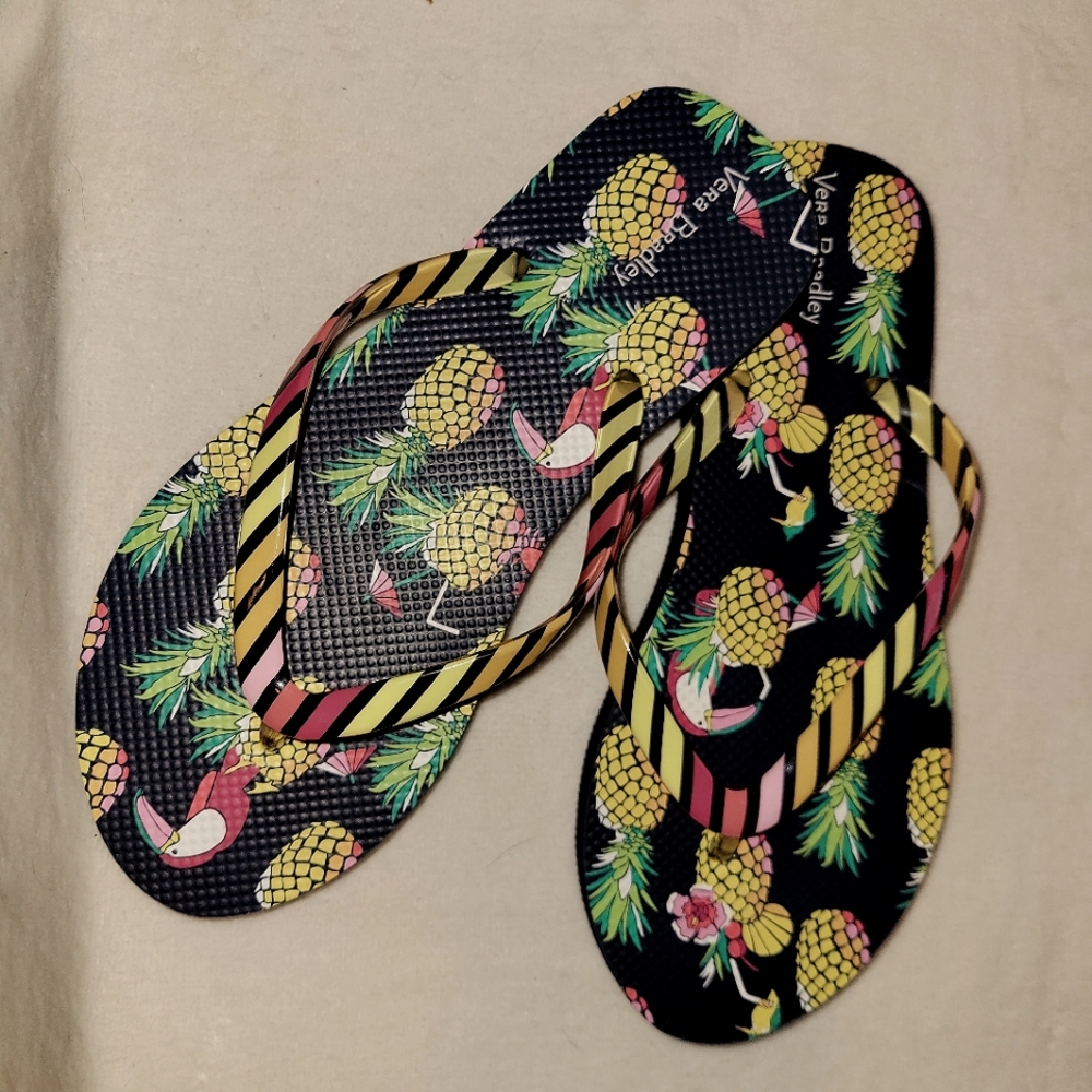 NWOT Vera Bradley Flip Flops